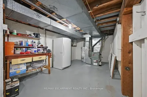 46 The Strand Avenue Brantford ON N3R 1Z4