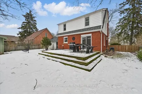 46 The Strand Avenue Brantford ON N3R 1Z4