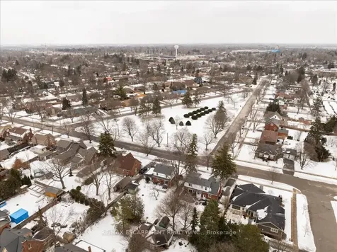 46 The Strand Avenue Brantford ON N3R 1Z4