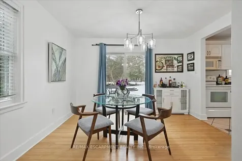 46 The Strand Avenue Brantford ON N3R 1Z4