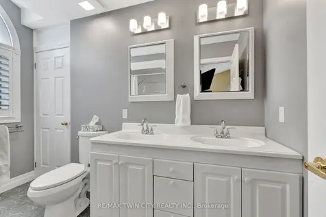 7 Royal York Court Brant ON N0E 1N0