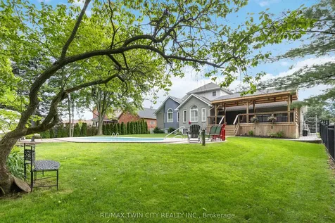 7 Royal York Court Brant ON N0E 1N0