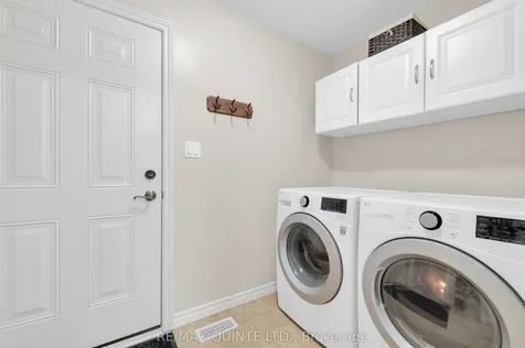 14 Roslin Court Centre Hastings ON K0K 2Y0