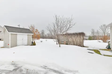 14 Roslin Court Centre Hastings ON K0K 2Y0