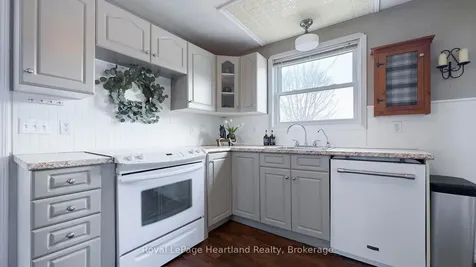 82128 Loyal Line Ashfield-colborne-wawanosh ON N7A 3Y3