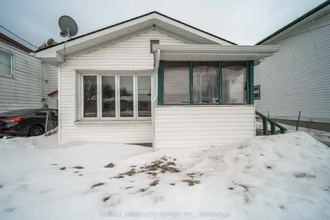 3856 Champlain Street Clarence-rockland ON K0A 1E0