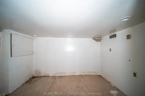 3856 Champlain Street Clarence-rockland ON K0A 1E0