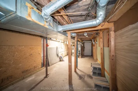 3856 Champlain Street Clarence-rockland ON K0A 1E0