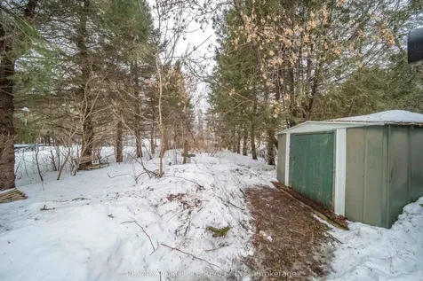 3856 Champlain Street Clarence-rockland ON K0A 1E0