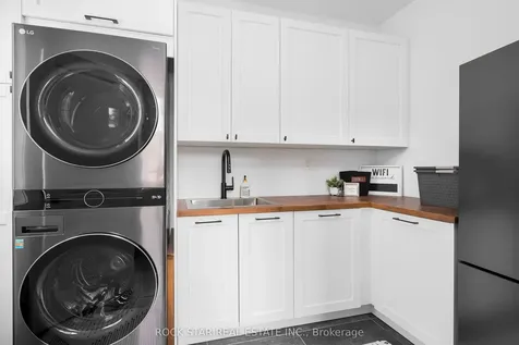 154 Black Willow Crescent Blue Mountains ON L9Y 5L7