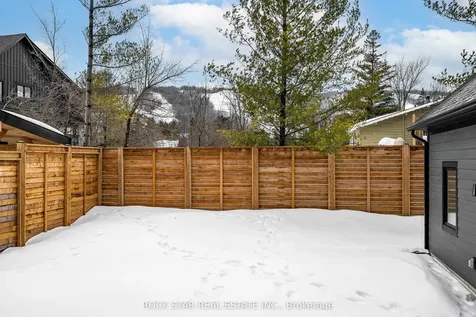 154 Black Willow Crescent Blue Mountains ON L9Y 5L7