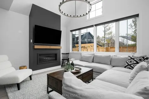 154 Black Willow Crescent Blue Mountains ON L9Y 5L7