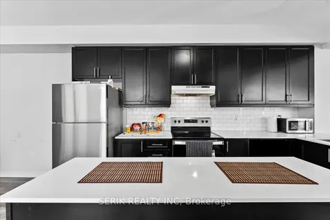 290 Equestrian Way Cambridge ON N3H 4R6