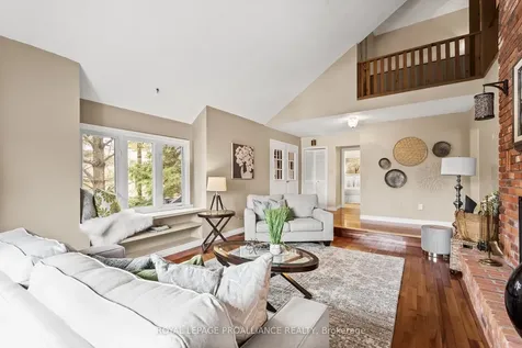 2 Lakeview Heights Brighton ON K0K 1H0