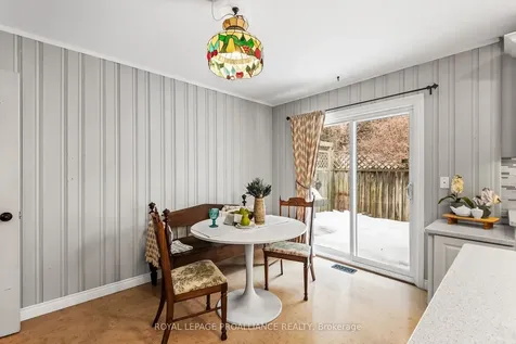 2 Lakeview Heights Brighton ON K0K 1H0