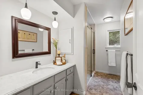 2 Lakeview Heights Brighton ON K0K 1H0