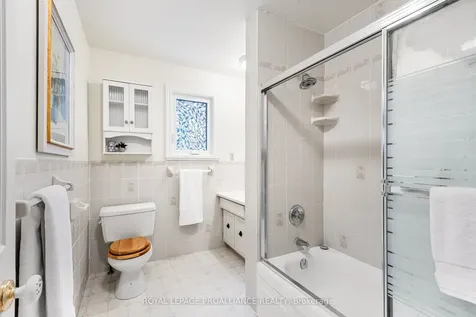 2 Lakeview Heights Brighton ON K0K 1H0