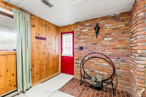 2 Lakeview Heights Brighton ON K0K 1H0