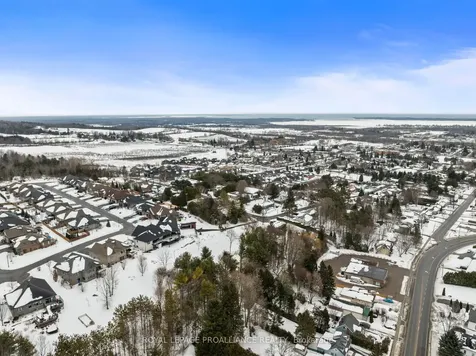 2 Lakeview Heights Brighton ON K0K 1H0