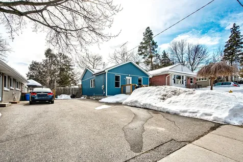 43 Third Avenue Cambridge ON N1S 2C7