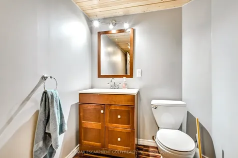 43 Third Avenue Cambridge ON N1S 2C7