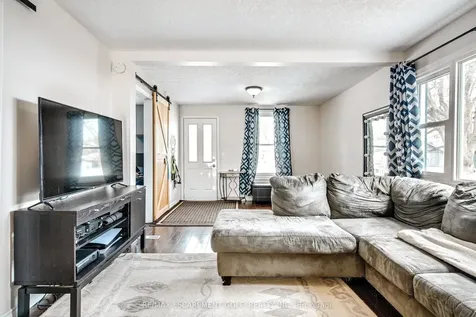 43 Third Avenue Cambridge ON N1S 2C7