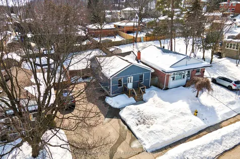 43 Third Avenue Cambridge ON N1S 2C7