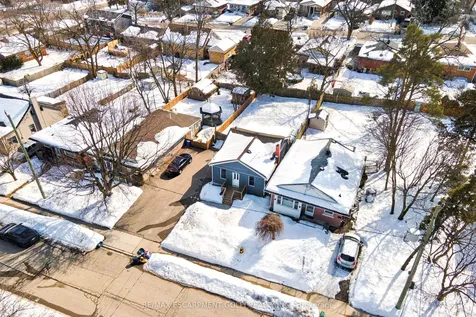 43 Third Avenue Cambridge ON N1S 2C7