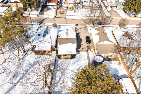 43 Third Avenue Cambridge ON N1S 2C7