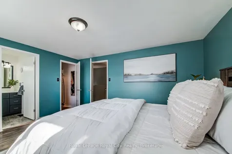 498 Flannery Drive Centre Wellington ON N1M 3P1