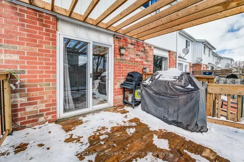 498 Flannery Drive Centre Wellington ON N1M 3P1