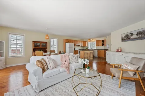 10 Killdeer Crescent Bracebridge ON P1L 1Z2