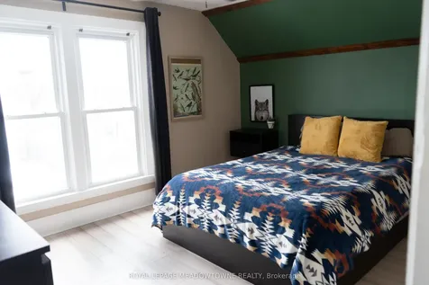 11 Tom Street Brantford ON N3S 2T2