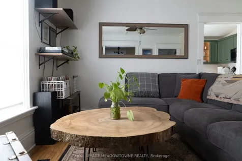 11 Tom Street Brantford ON N3S 2T2