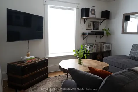 11 Tom Street Brantford ON N3S 2T2