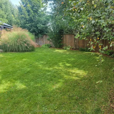 20 Zieman Crescent Cambridge ON N1T 2H6