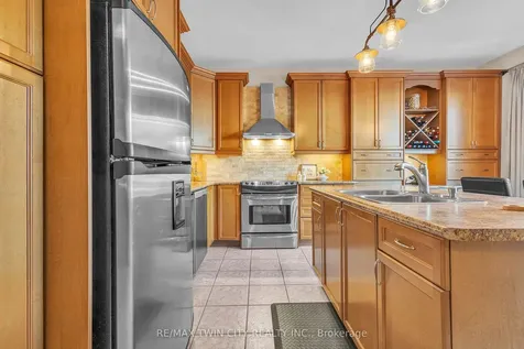 20 Zieman Crescent Cambridge ON N1T 2H6