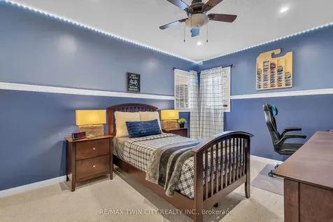 20 Zieman Crescent Cambridge ON N1T 2H6