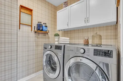 20 Zieman Crescent Cambridge ON N1T 2H6