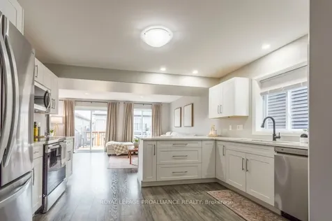 42 Dewal Place Belleville ON K8P 0E5