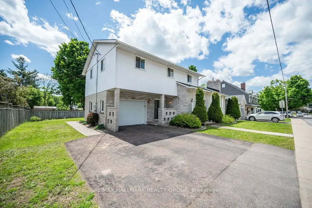 102 Ottawa Street Arnprior ON K7S 1X5