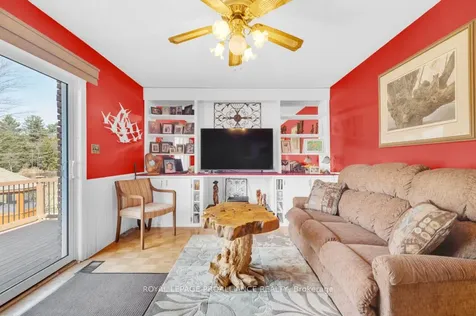 74 Pineview Drive Addington Highlands ON K0H 1P0