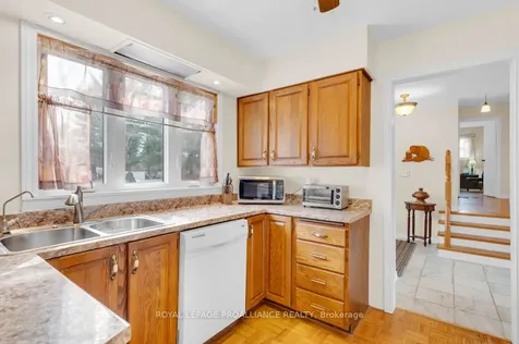 74 Pineview Drive Addington Highlands ON K0H 1P0