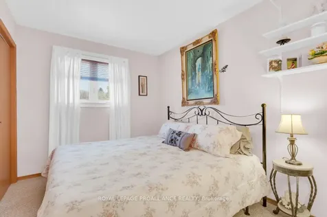 74 Pineview Drive Addington Highlands ON K0H 1P0