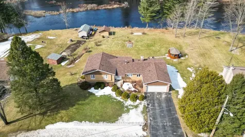 74 Pineview Drive Addington Highlands ON K0H 1P0