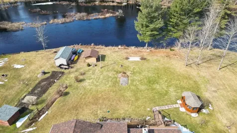 74 Pineview Drive Addington Highlands ON K0H 1P0