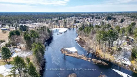 74 Pineview Drive Addington Highlands ON K0H 1P0