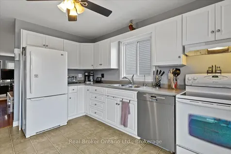 22 Dowden Avenue Brantford ON N3T 6N6