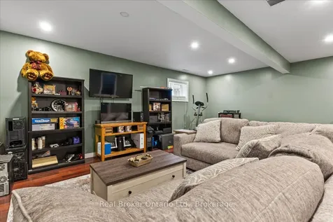 22 Dowden Avenue Brantford ON N3T 6N6