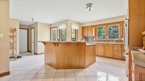 373 Scenic Drive Brant ON N0E 1N0